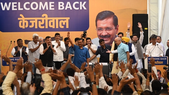 Arvind Kejriwal announced his resignation while addressing AAP workers in Delhi (Arvind Yadav/Hindustan Times)